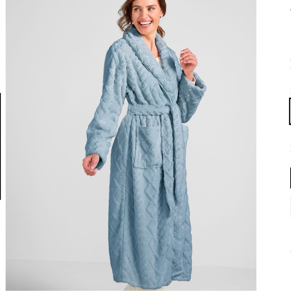 Soft Surroundings Textured Most Wonderful Robe - Picture 2 of 5